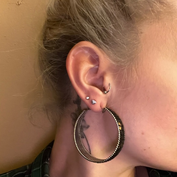 Snake Print Hoop Earrings. - Picture 5 of 5